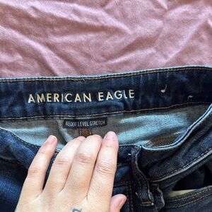 American Eagle Outfitters Women’s Dark Blue Stretch High-Rise Jeans